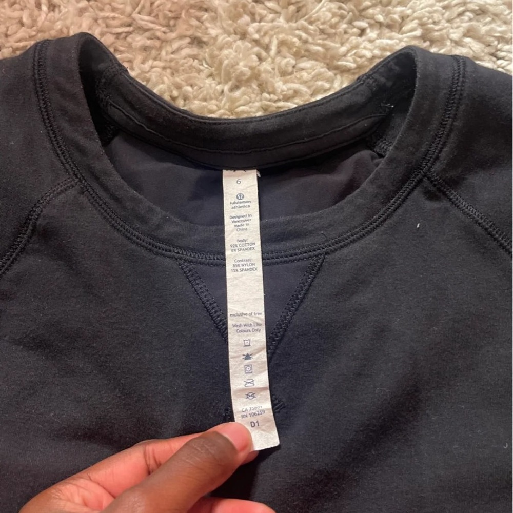 Lululemon Pull Over - image 4